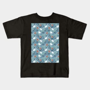 sea ​​pattern with shells and starfish Kids T-Shirt